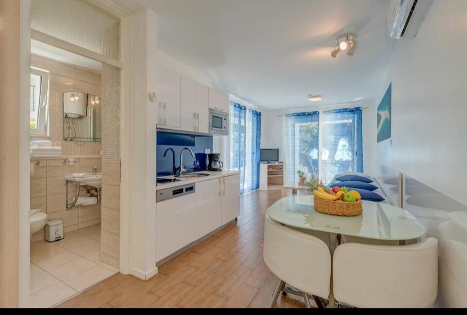 Apartment Promenade Zlatni Rat Bol Dış mekan fotoğraf